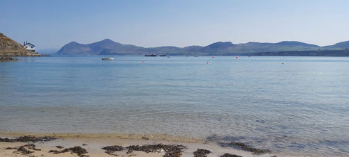 An image of a beach in Porthdinllaen, Wales